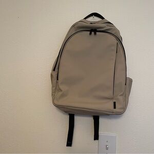 AWAY Unisex Commuter Backpack Khaki Travel